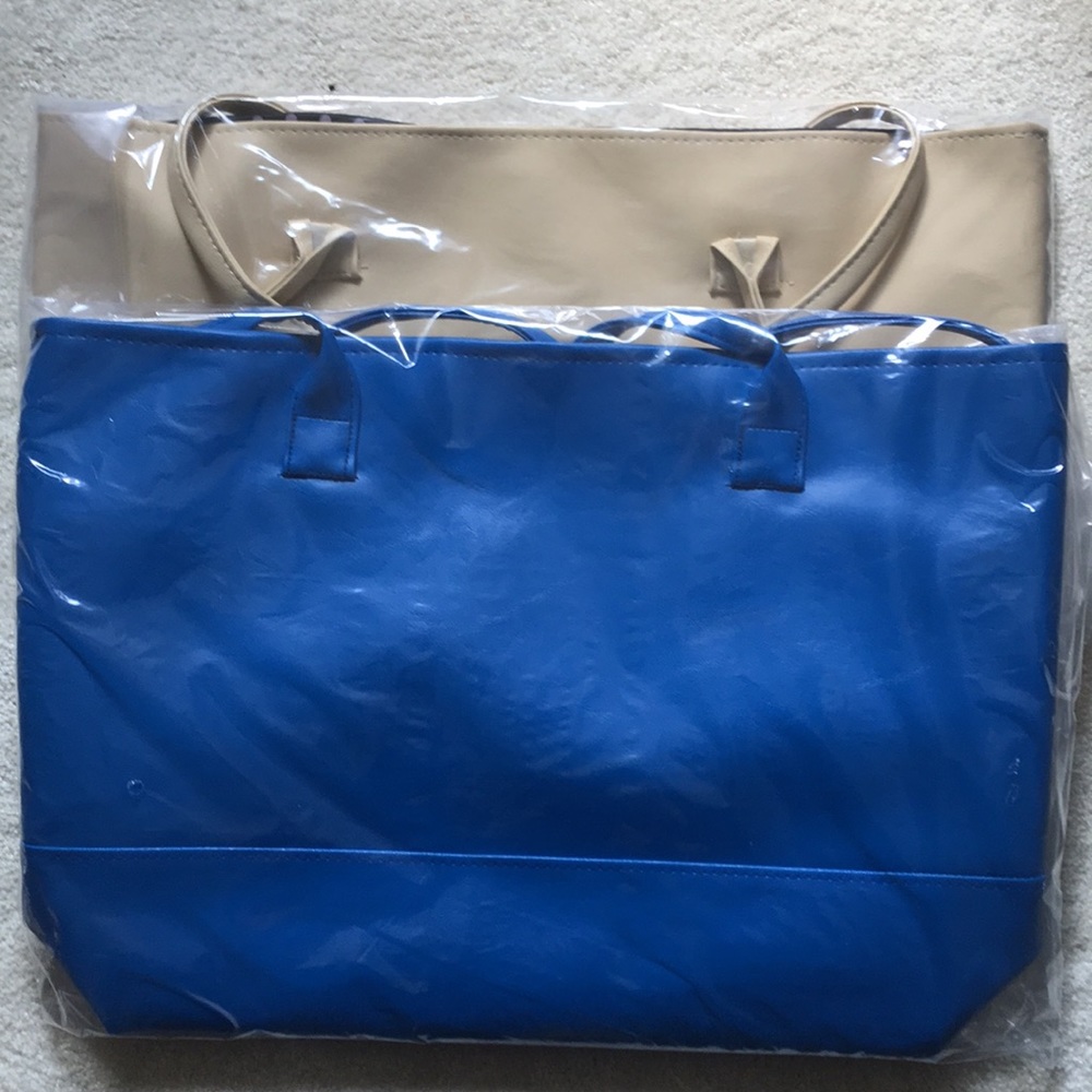 Lightweight Blue/Tan Leather Tote
